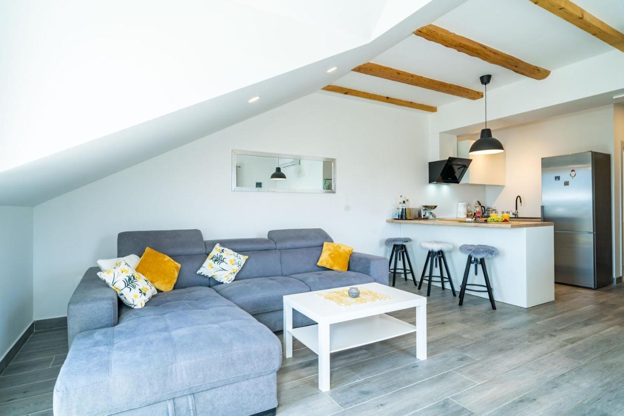 Apartments Amalija Čilipi 外观 照片