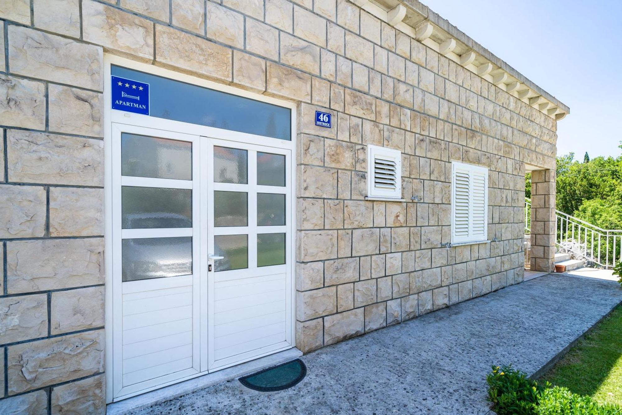 Apartments Amalija Čilipi 客房 照片