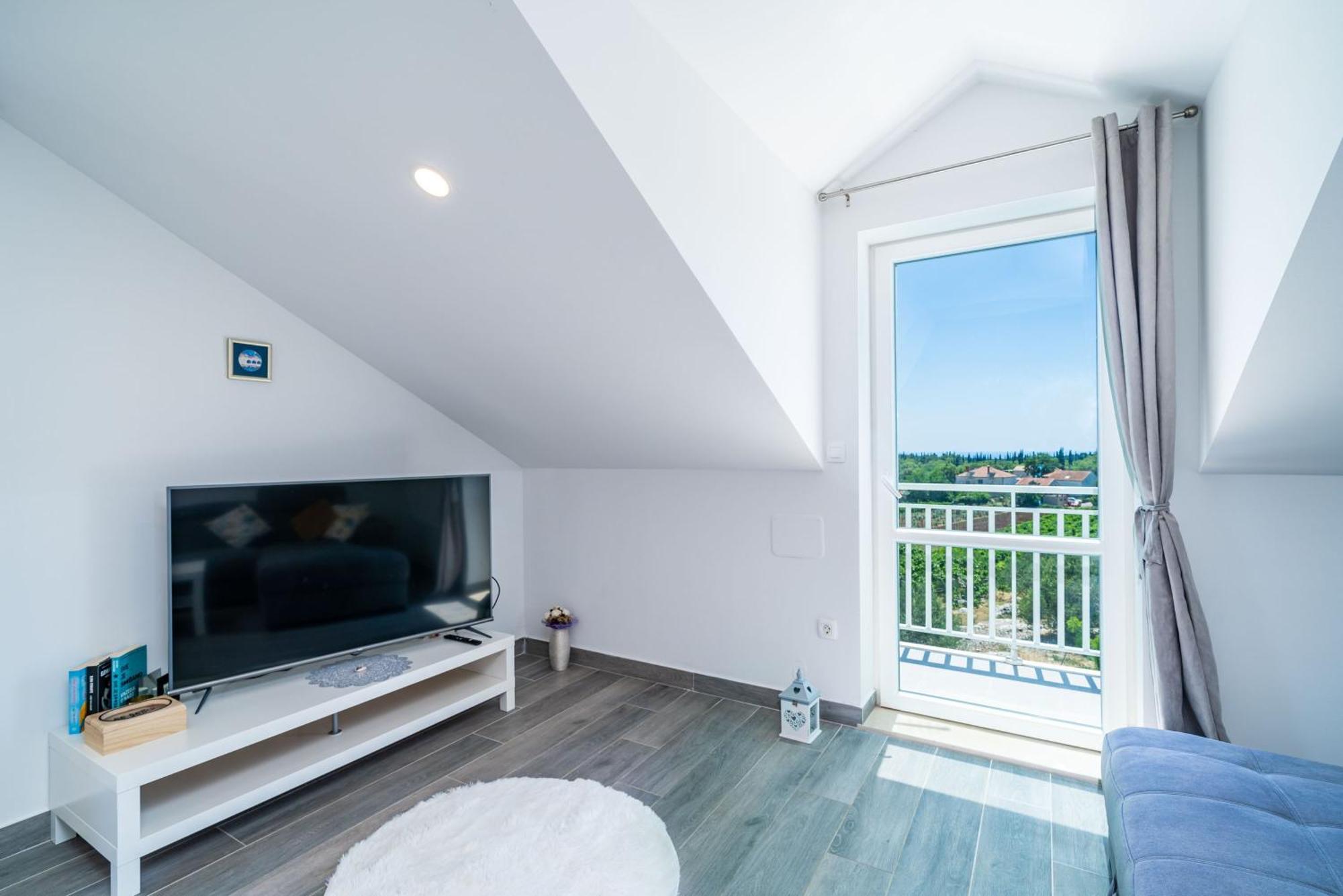 Apartments Amalija Čilipi 客房 照片